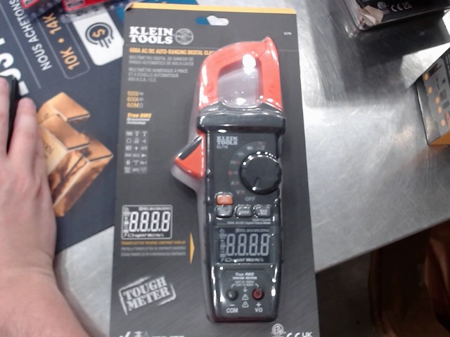 Clamp meter 600a