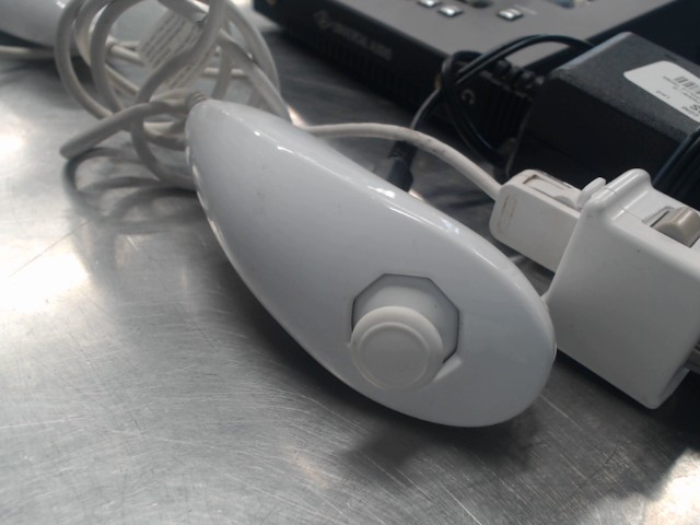 Nintendo nunchuk