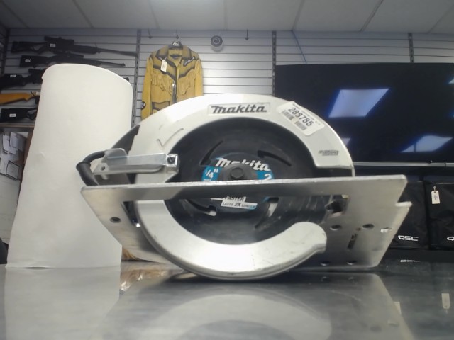Makita scie ronde (plaque courb�)