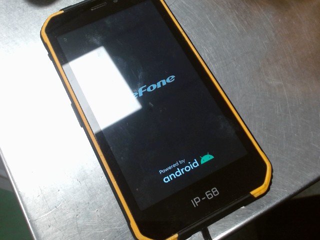 Telephone intelligent de construction