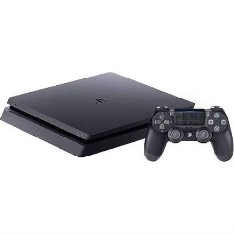 Ps4 slim + accs