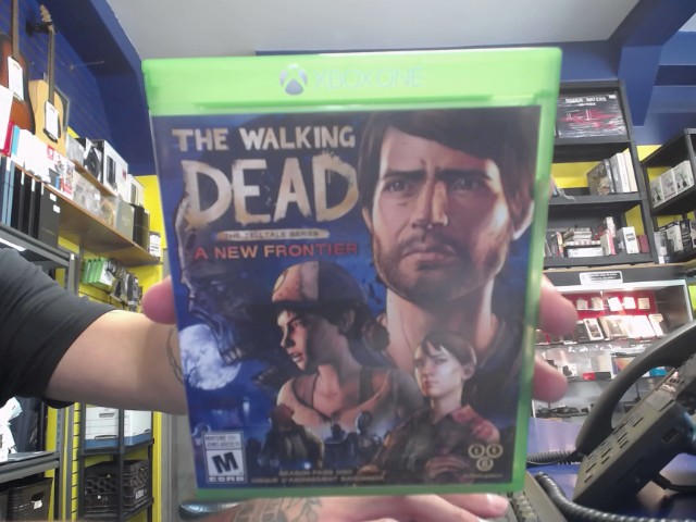 The walking dead a new frontier