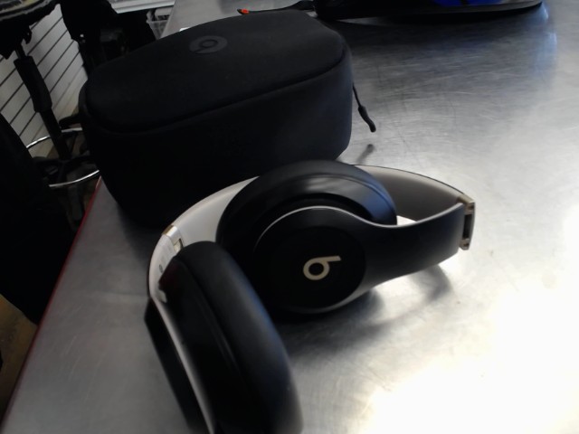 Ecouteur beats studio pro