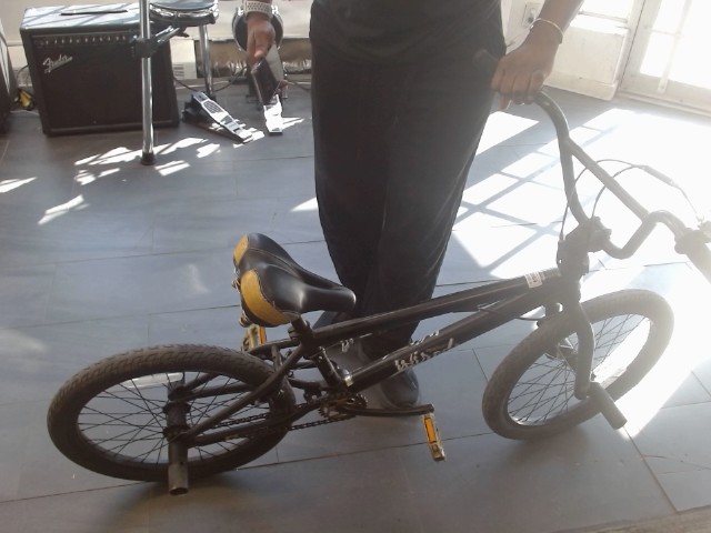 Bmx achete ici 156247