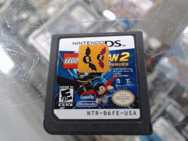 Lego batman 2: dc superheroes