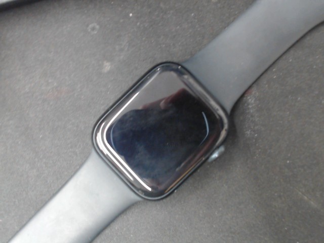 Applewatch series 8 +charge brac noir