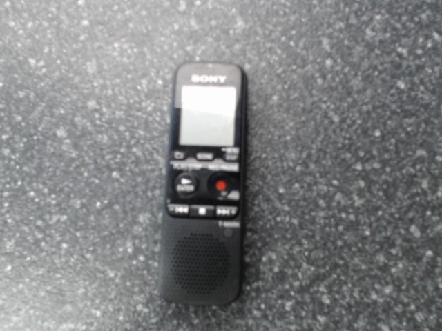 Digital voice recorder