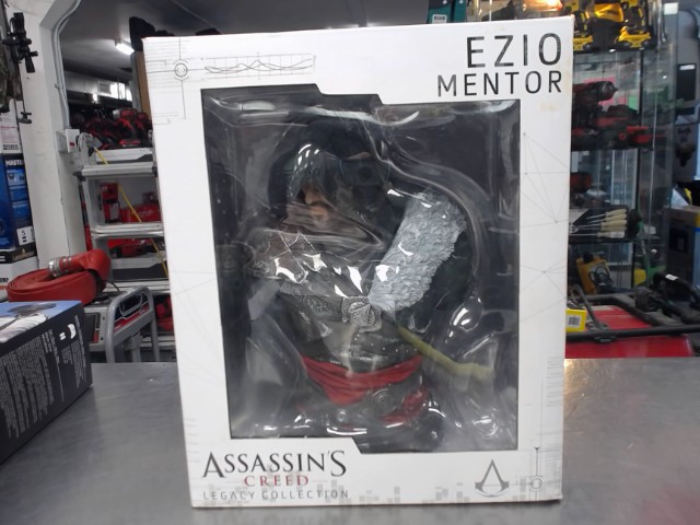 Figurine ezio mentor neuf