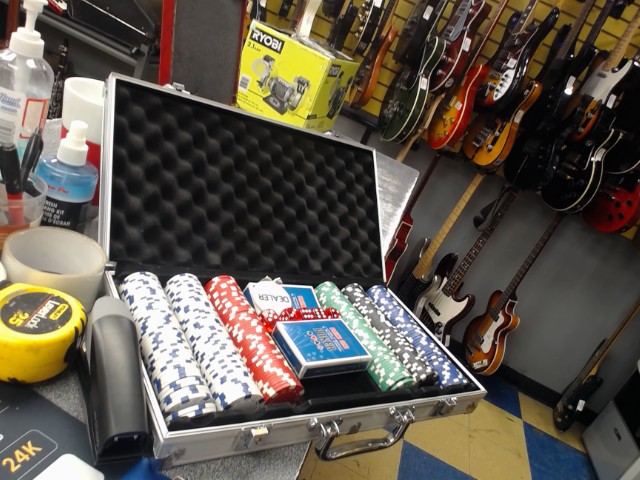 Set 500 piece poker chip set house