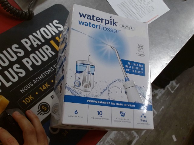 Waterflosser