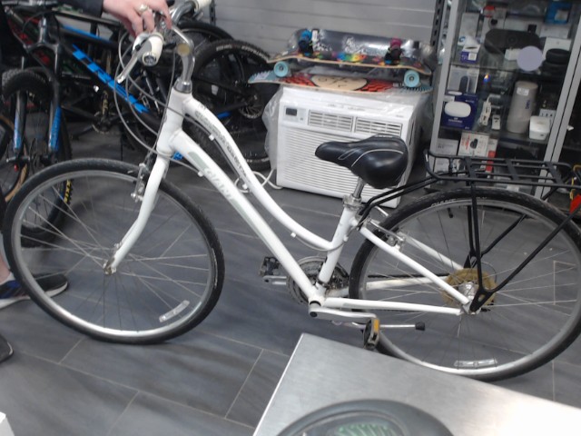 Velo hybride pour femme blanc