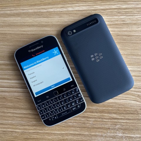 Blackberry q20