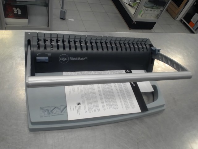 Personal combbind machine