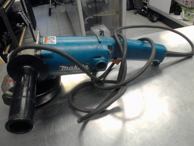 Grinder a fils makita
