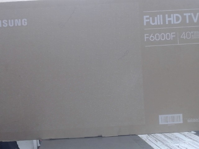 Tv 40p new in box samsung