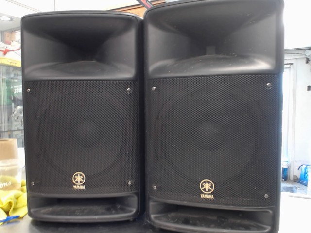 Kit yamaha paire speakers + mixer