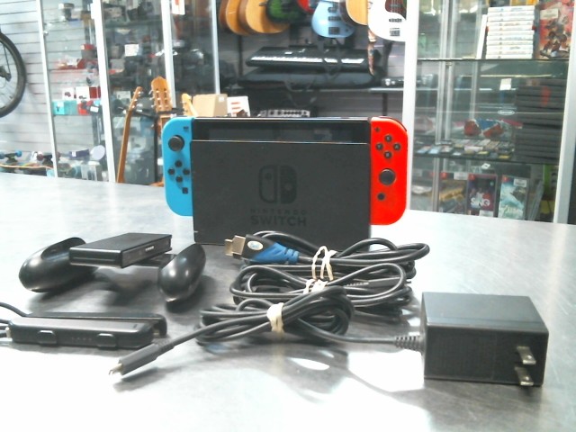 Switch avec accessoires