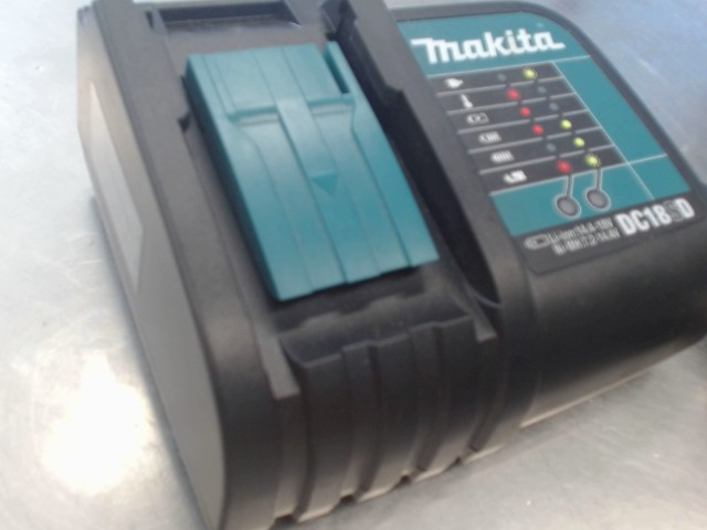 Chargeur makita dc18sd