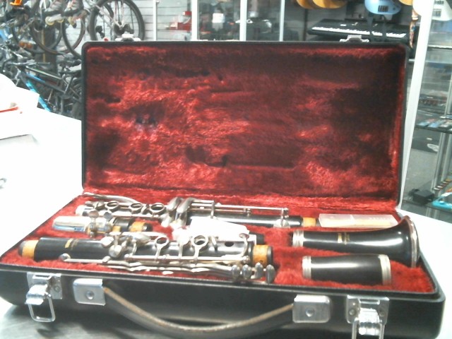 Clarinette avec case yamaha