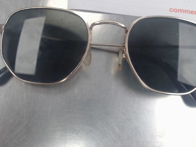 Lunette soleil no name