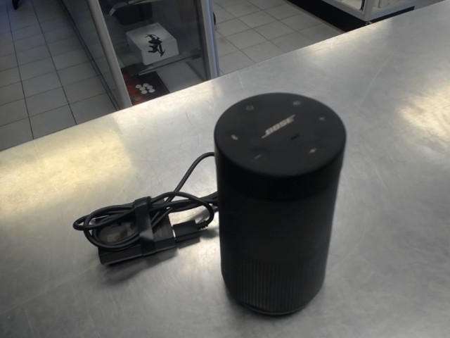 Speaker bluetooth bose