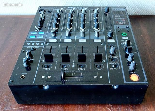 Table de mixage professionnel