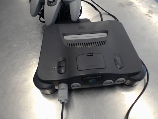 Nintendo 64 avec manette