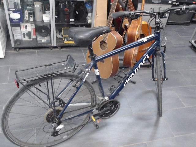 Velo de route bleu
