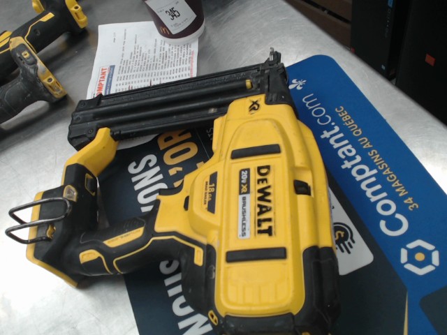 Brad nailer dewalt a batterie