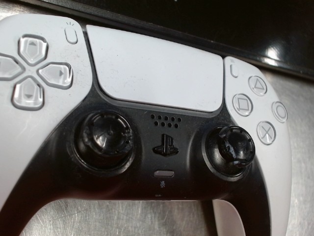 Manette ps5 avec les joystick briser