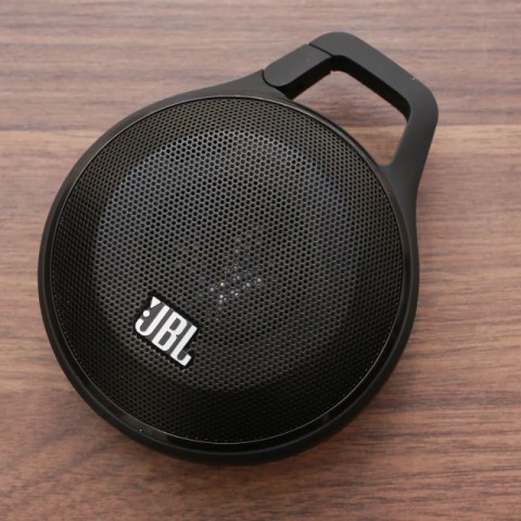 Speaker bluetooth