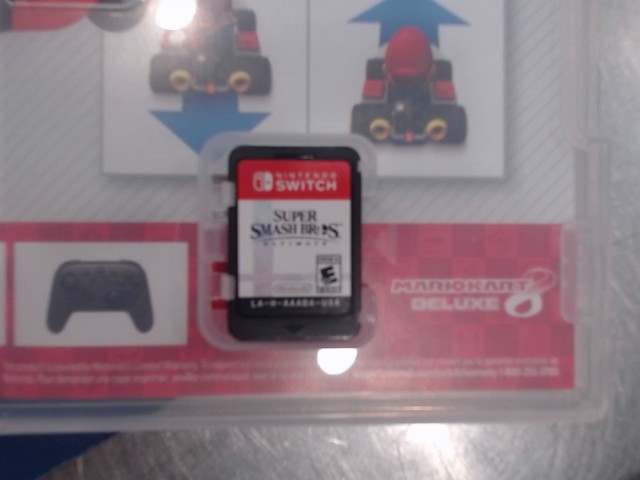 Super smash bro ultimate dans case mk8d