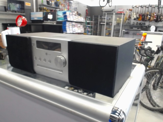 Enseinte 2 speaker cd/bluetooth
