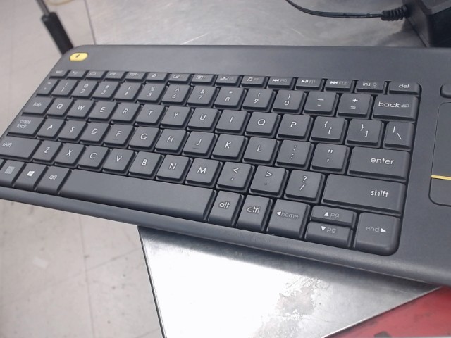 Calvier blurtooth logitech a batterie