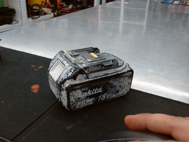 Batterie 4ah peinture blanche