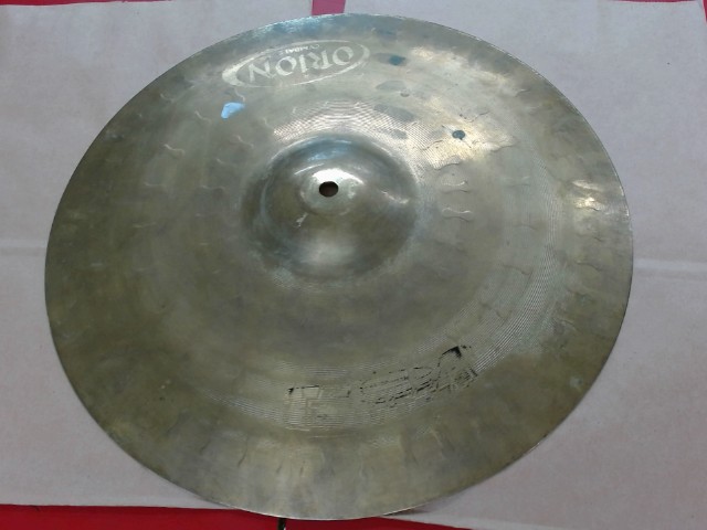 Cympals 16po( 41cm) medium crash