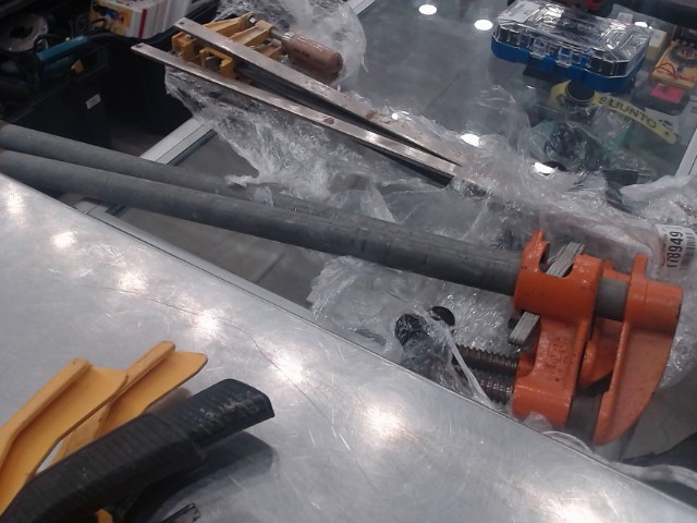 Bar clamp