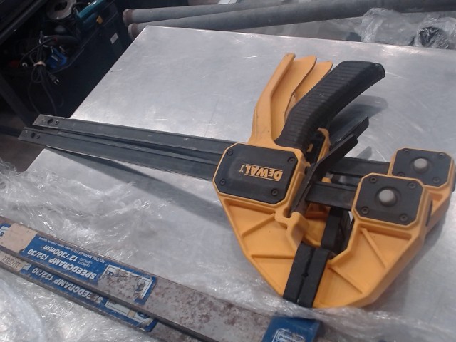 Bar clamp