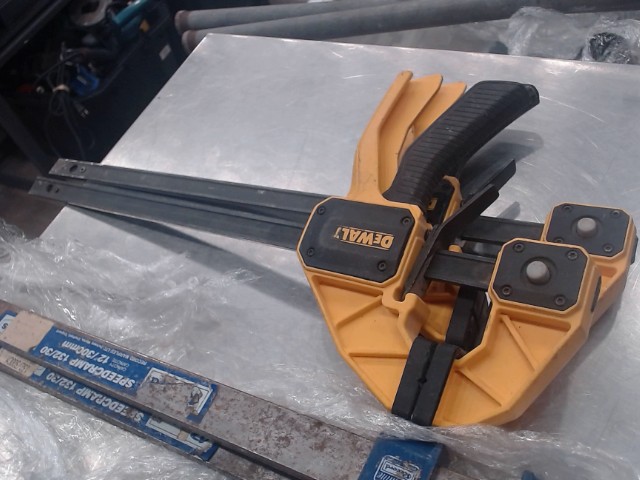 Bar clamp