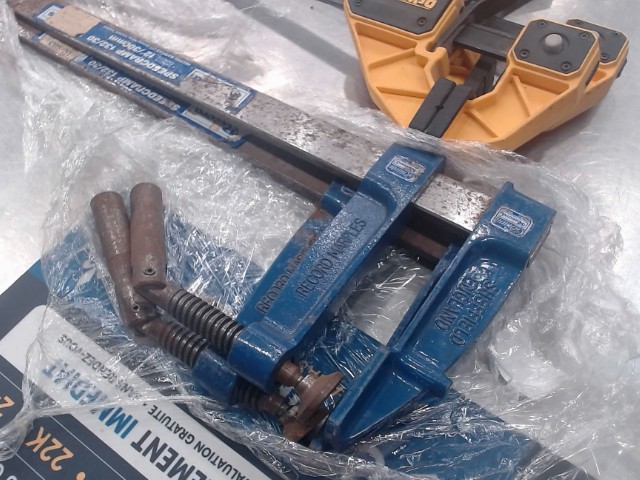 Bar clamp