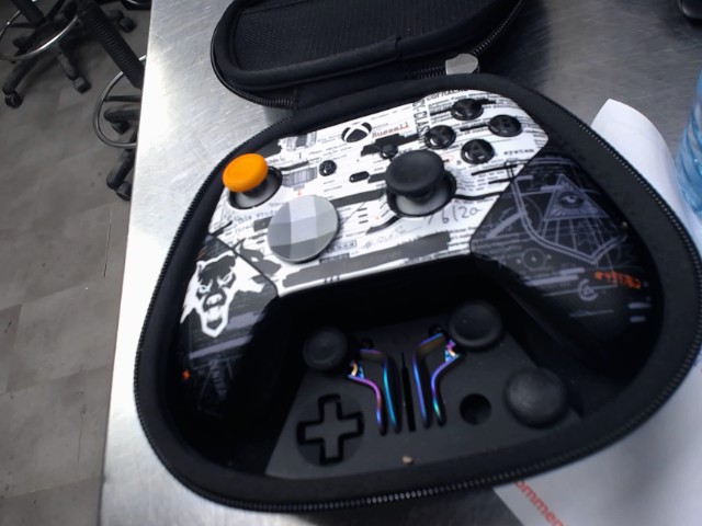 Manette elite 2 bo65 +acc etuit