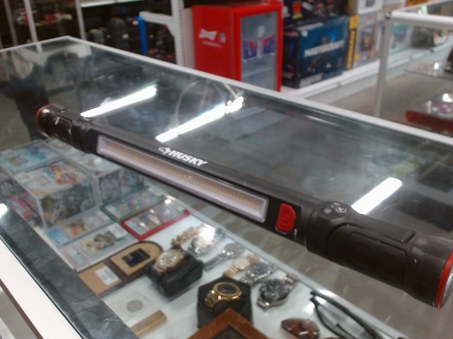 Lampe de travail infrarouge rechargeable