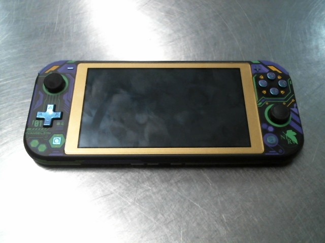 Switch lite avec custom case nge