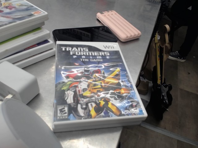 Jeu nintendo wii transformers prime