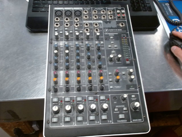 Premium firewire recording mixer