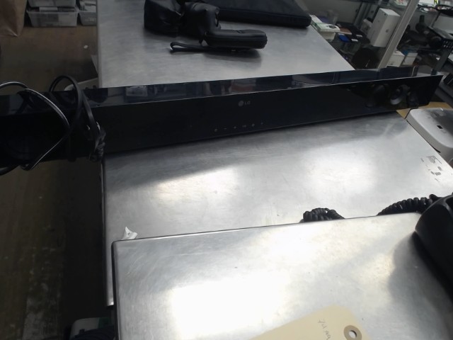 Barre de son lg 100w