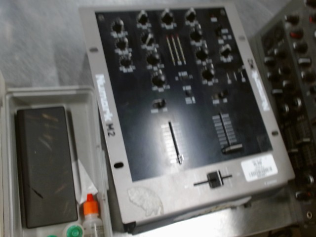 Equaliser mexer