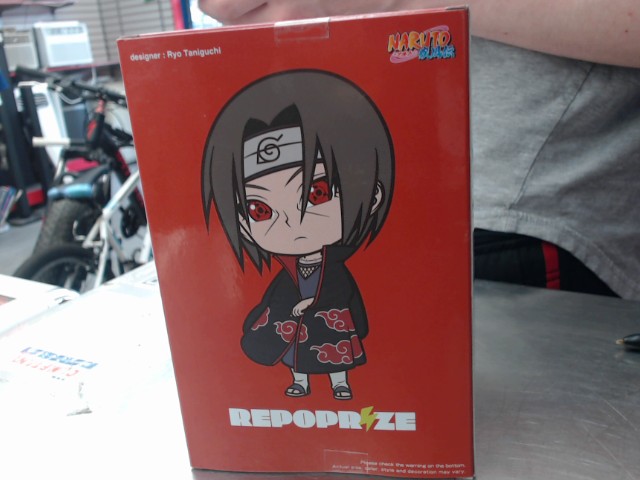 Figurine 10cm chibi itachi uchiha