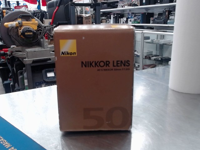 Af-s nikkor 50mm f/1.8g