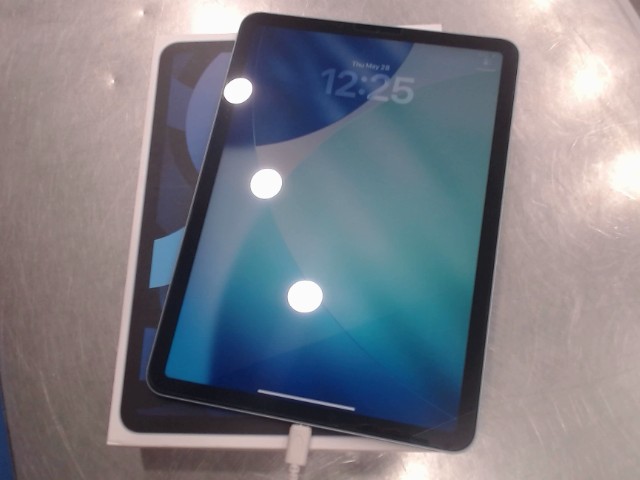 Ipad air 4e gen. 64gb + boite